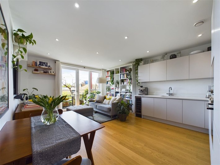 Guildford House, Tollgate Gardens, London, NW6 5FU